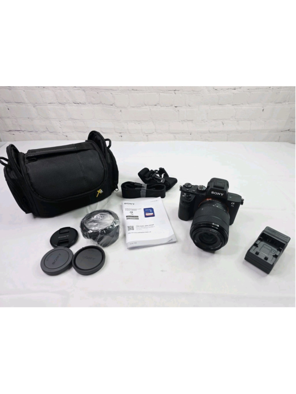 Sony a7II Full Frame Mirrorless Camera with 28-70mm-Low shutter count